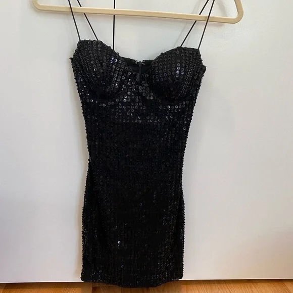 Oh Polly | Dresses | Oh Polly Sequin Black Dress | Poshmark